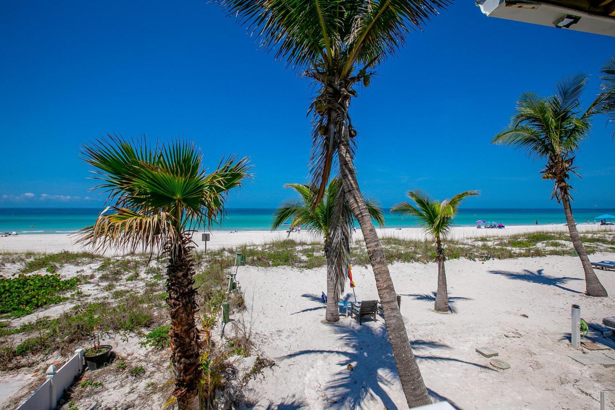 Beach Dreams Resort Bradenton Beach Exteriör bild